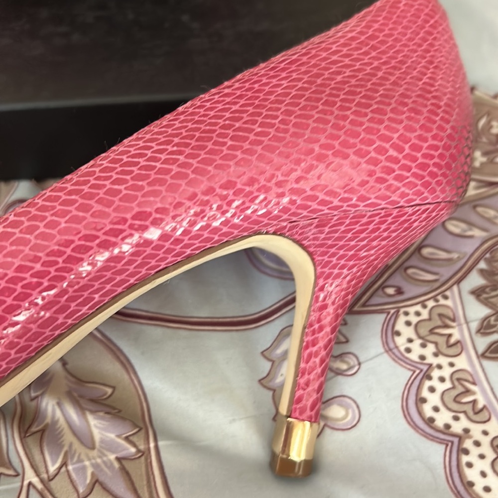 Excellent condition open toe heel - Picture 3 of 9